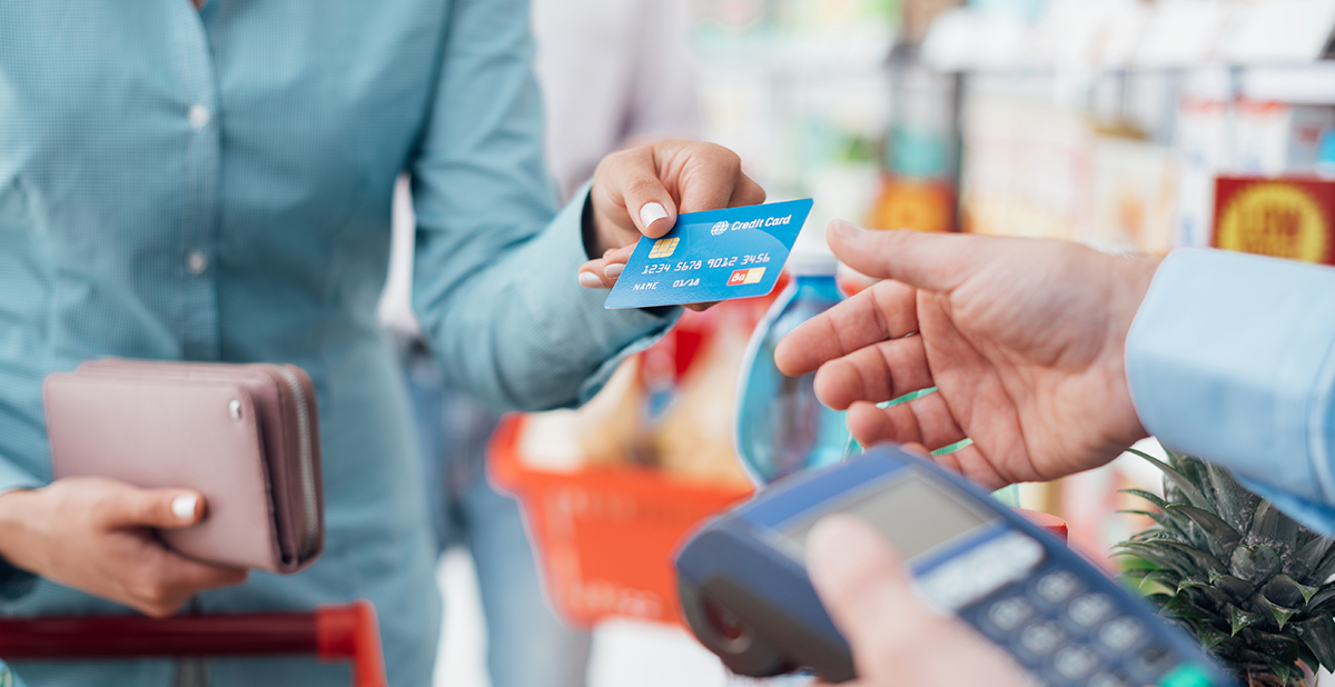การใช้บัตรเครดิตในการชำระค่าบริการต่างๆ: วิธีทำและประโยชน์